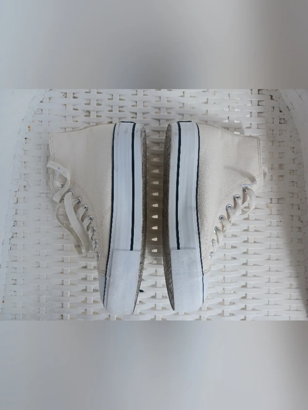 Rock & Candy By Zigi Women White Platform High Top Sneakers